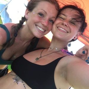 Meet your Posher, Caroline